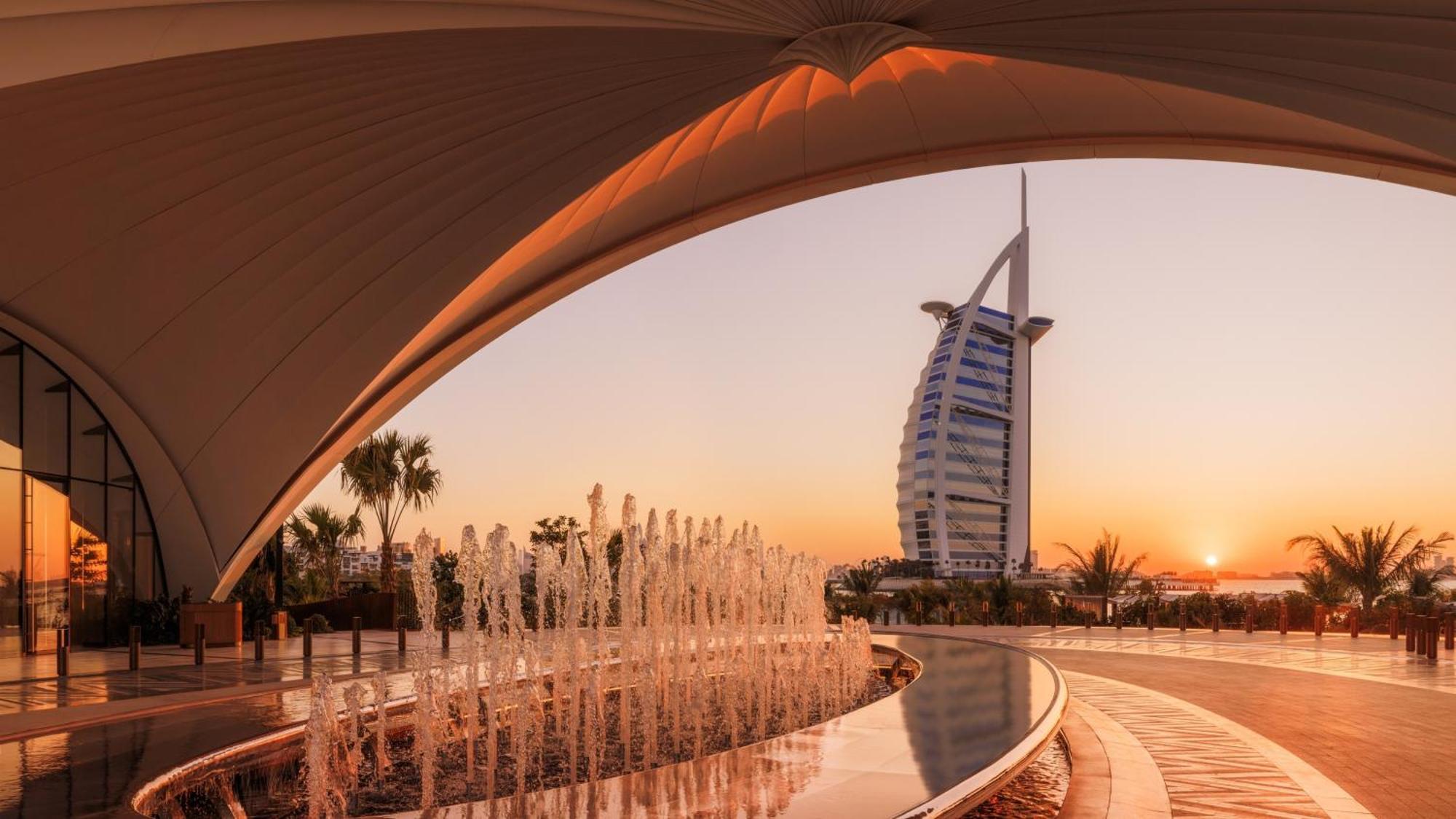 Jumeirah Marsa Al Arab دبي المظهر الخارجي الصورة